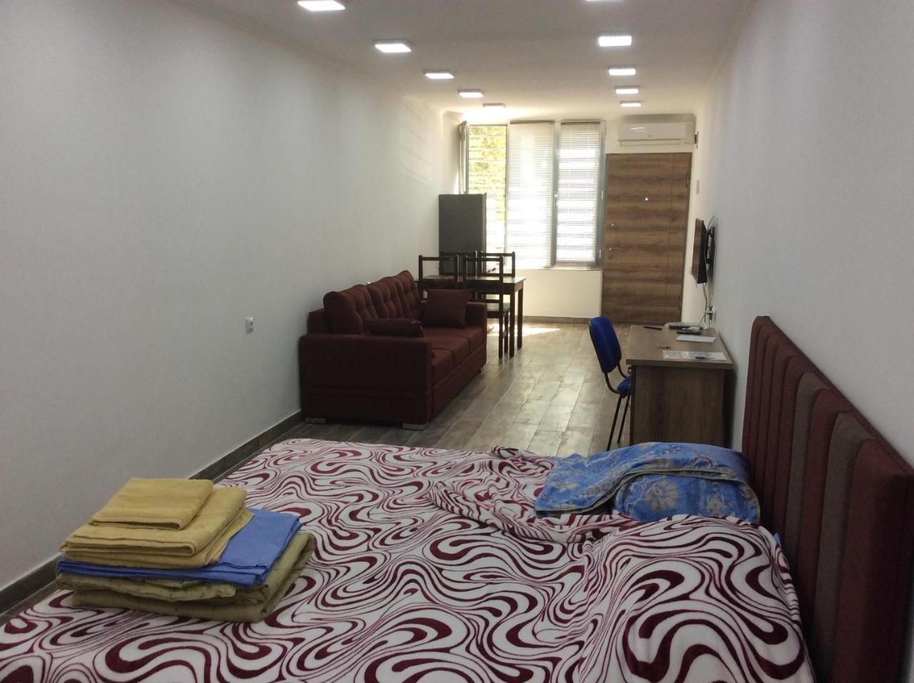 Apartment On Saryan 24 エレバン エクステリア 写真