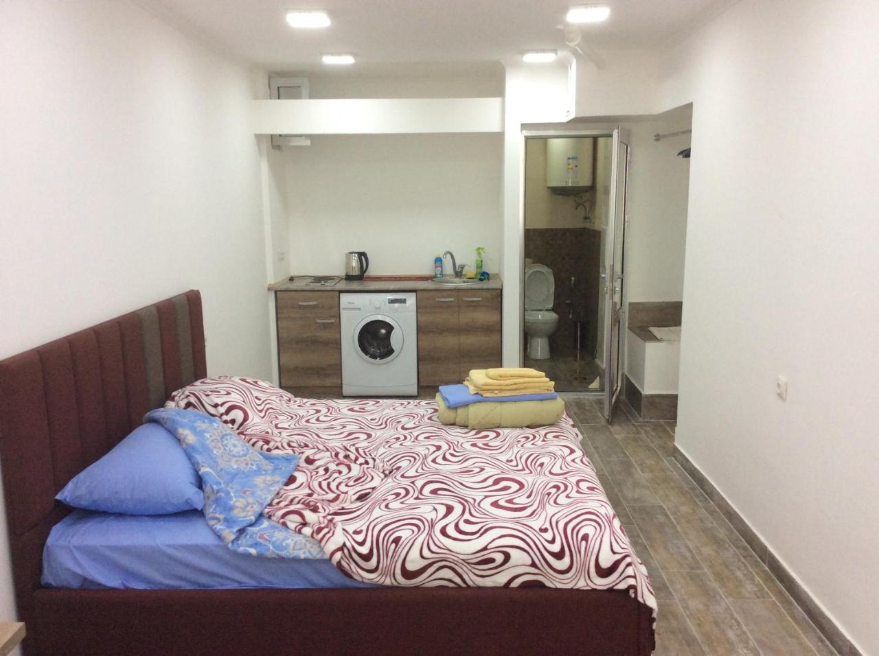 Apartment On Saryan 24 エレバン エクステリア 写真